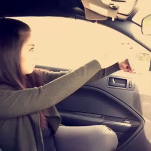 Meet your Posher, Corrina